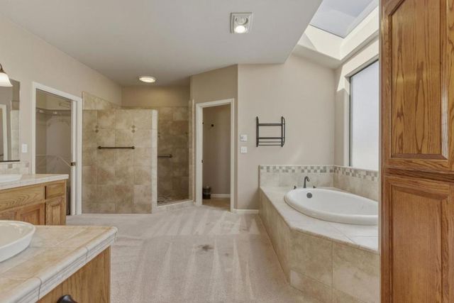 1290 Sonnys Way, Hollister, CA 95023