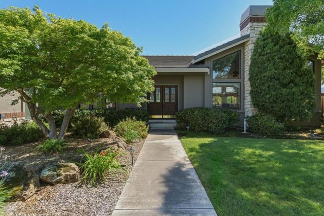 1290 Sonnys Way, Hollister, CA 95023