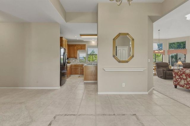 1290 Sonnys Way, Hollister, CA 95023