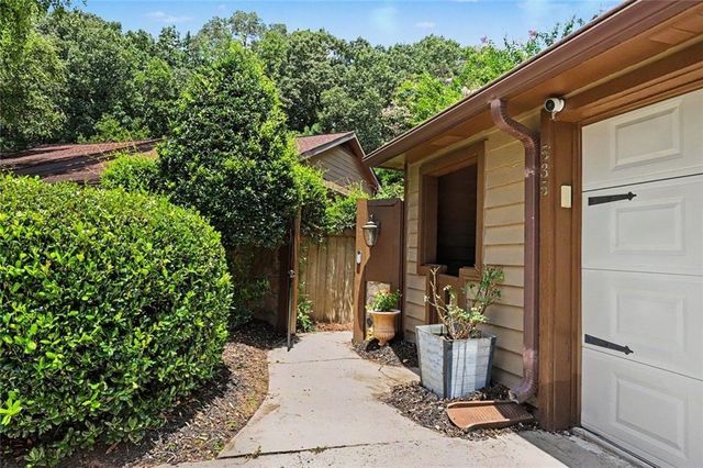 535 Putters Court, Johns Creek, GA 30022