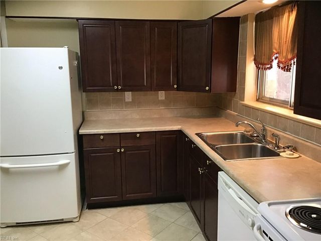 1029 Fairlawn AVE, Virginia Beach, VA 23455