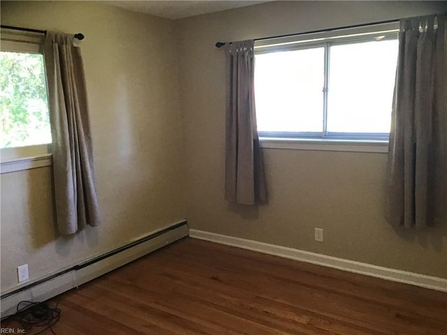 1029 Fairlawn AVE, Virginia Beach, VA 23455