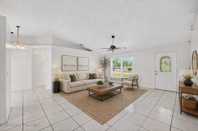 1706 Apache Street NE, Palm Bay, FL 32907