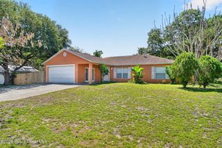 1706 Apache Street NE, Palm Bay, FL 32907