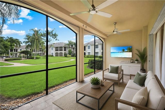 5021 Maxwell CIR 101, Naples, FL 34105