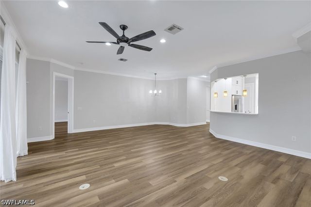 5021 Maxwell CIR 101, Naples, FL 34105