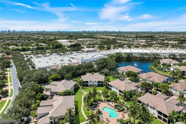 5021 Maxwell CIR 101, Naples, FL 34105