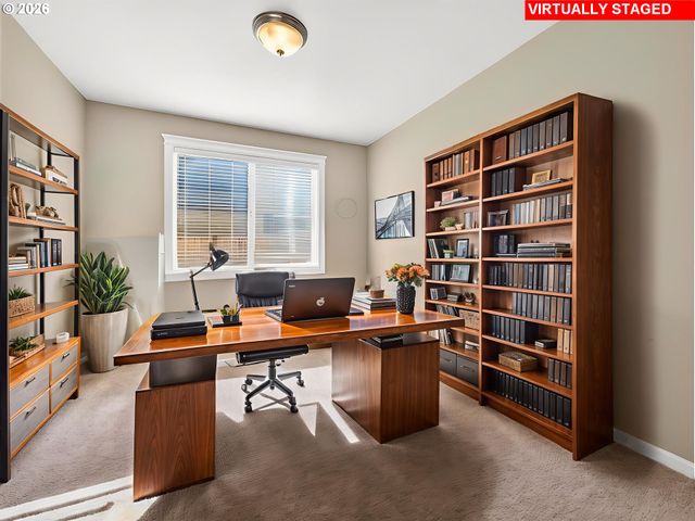 633 JUNE Dr, Molalla, OR 97038