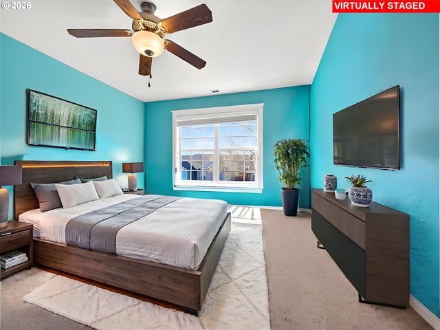 633 JUNE Dr, Molalla, OR 97038