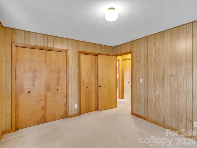 122 Vinewood Drive, Waynesville, NC 28786