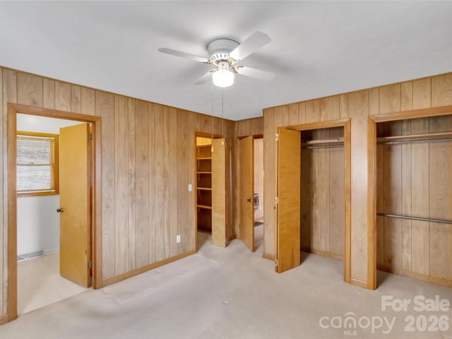 122 Vinewood Drive, Waynesville, NC 28786