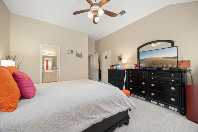 1009 Zeus CIR, Round Rock, TX 78665