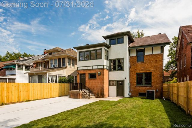1530 Longfellow, Detroit, MI 48206