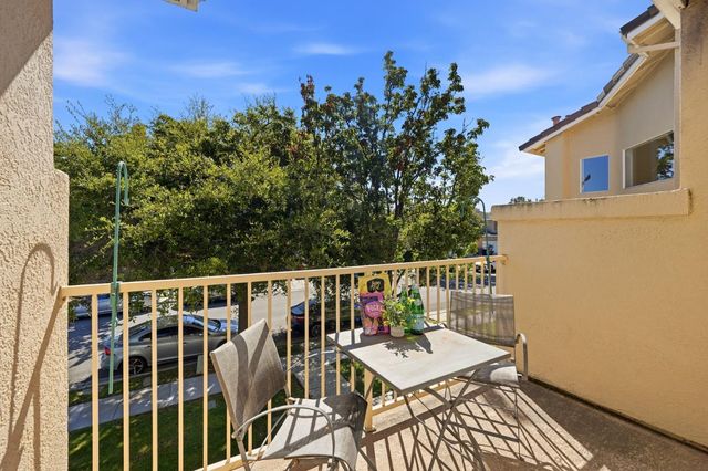 513 Manhattan Place, San Jose, CA 95136