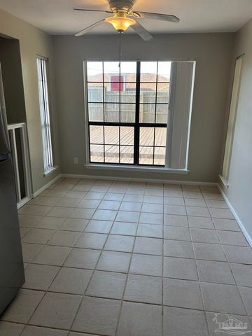 151 Deville Dr, Mary Esther, FL 32569