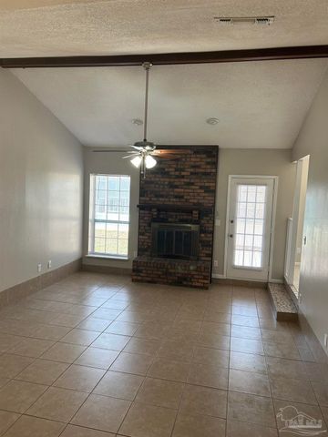 151 Deville Dr, Mary Esther, FL 32569