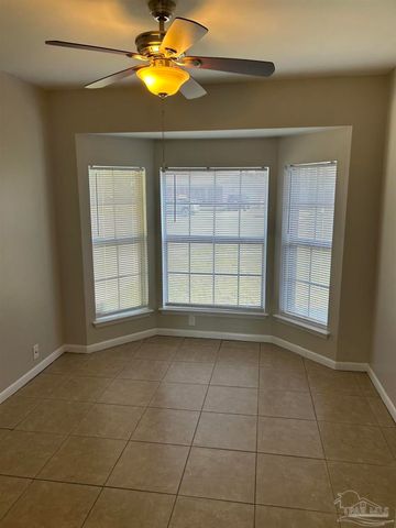 151 Deville Dr, Mary Esther, FL 32569