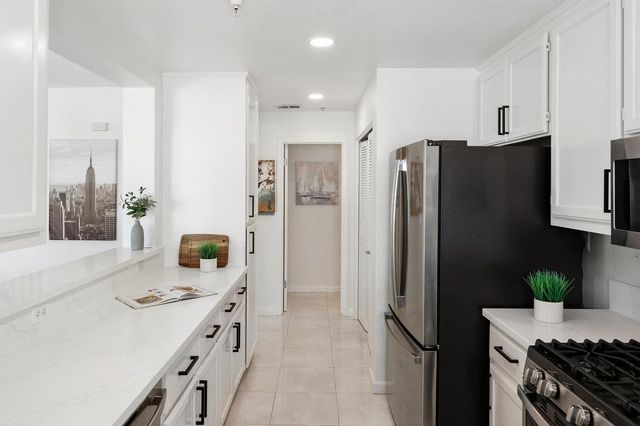 700 Baltic Circle 732, Redwood Shores, CA 94065