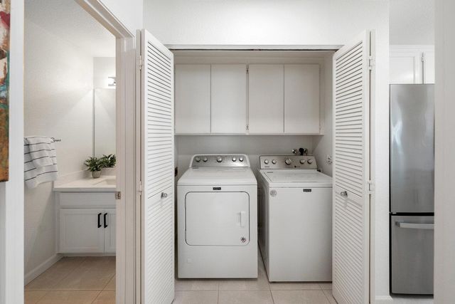 700 Baltic Circle 732, Redwood Shores, CA 94065