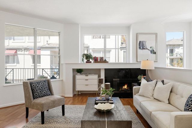 700 Baltic Circle 732, Redwood Shores, CA 94065