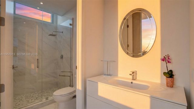 3750 Yacht Club Dr TH1, Aventura, FL 33180