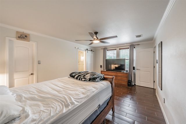 337 Snapdragon Court, Burleson, TX 76028
