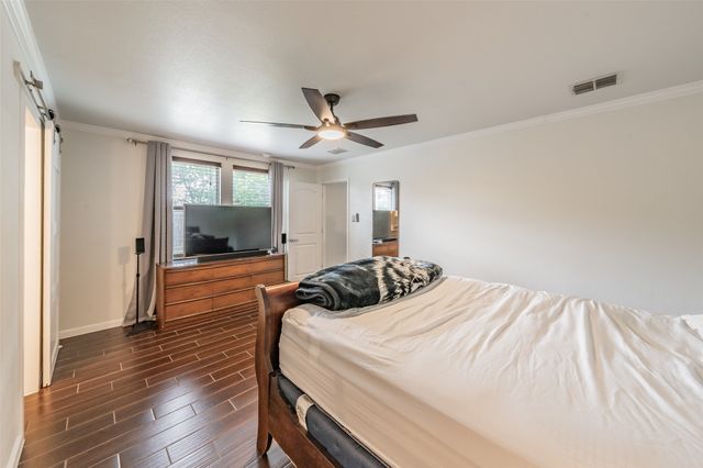 337 Snapdragon Court, Burleson, TX 76028