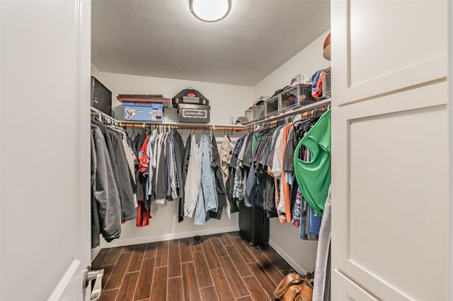 337 Snapdragon Court, Burleson, TX 76028