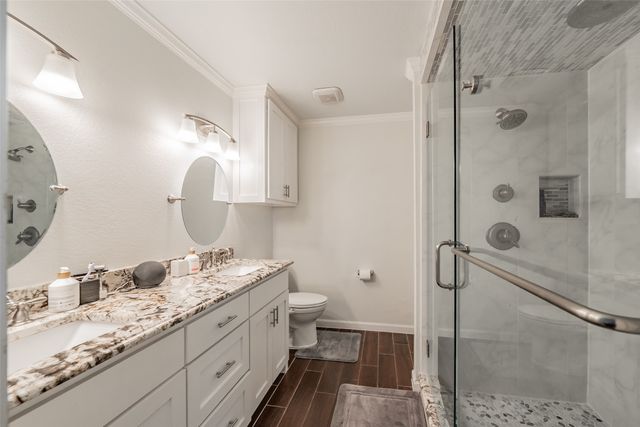 337 Snapdragon Court, Burleson, TX 76028