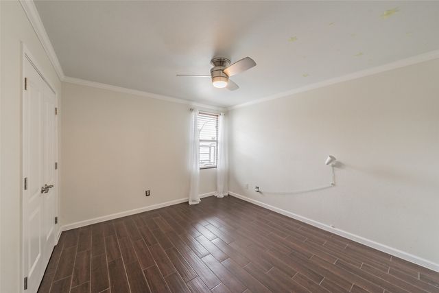 337 Snapdragon Court, Burleson, TX 76028