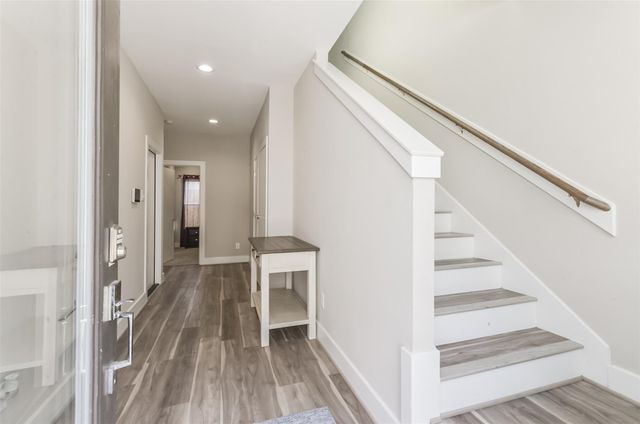 5902 Gardendale Drive B, Houston, TX 77092