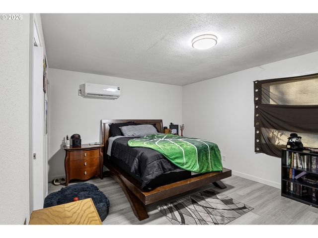 380 Nw CARY St, Winston, OR 97496