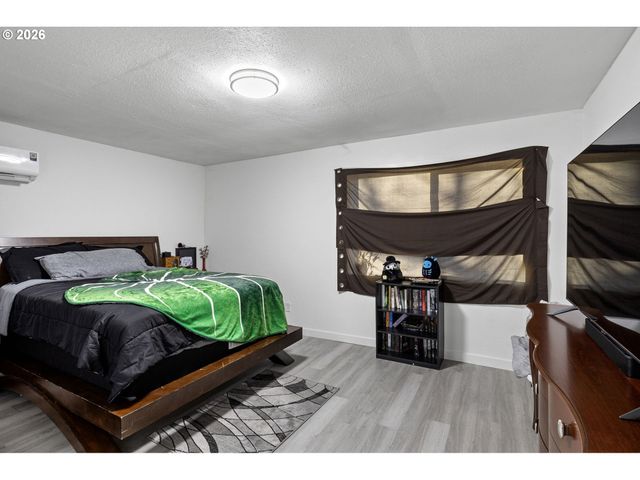 380 Nw CARY St, Winston, OR 97496