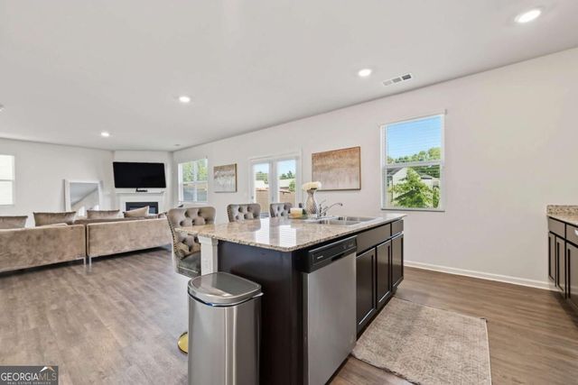 5384 Pennington Court, Atlanta, GA 30349