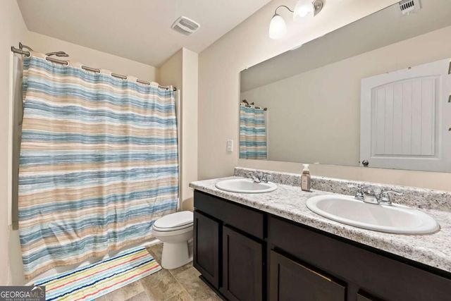 5384 Pennington Court, Atlanta, GA 30349