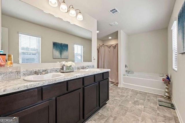 5384 Pennington Court, Atlanta, GA 30349
