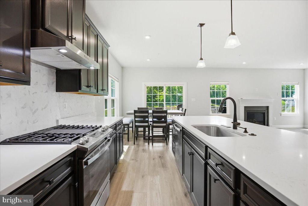 Image 36 of property listing at 3481 MARYLEA CT, Waldorf, MD 20603