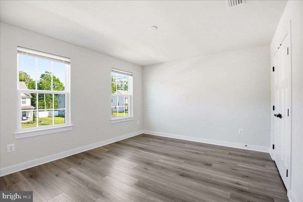 Image 63 of property listing at 3481 MARYLEA CT, Waldorf, MD 20603