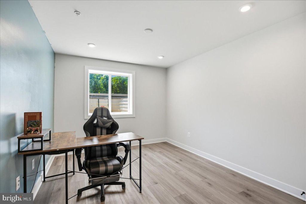Image 71 of property listing at 3481 MARYLEA CT, Waldorf, MD 20603