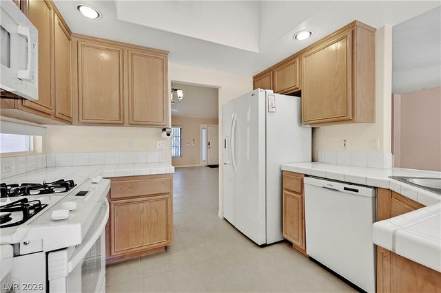 7884 Spindrift Cove Street, Las Vegas, NV 89139