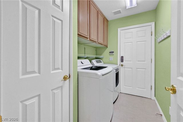 7884 Spindrift Cove Street, Las Vegas, NV 89139