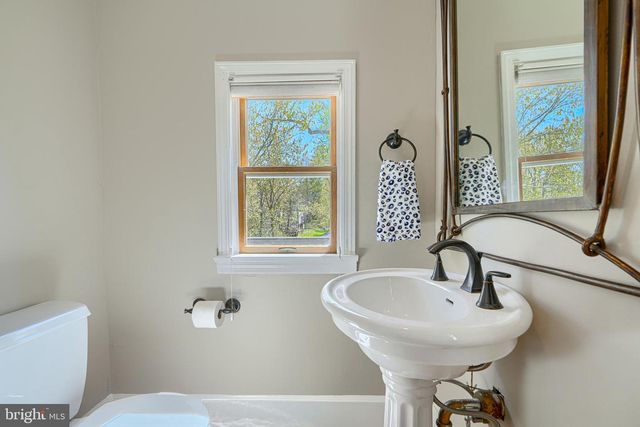 1723 W JOPPA ROAD, Towson, MD 21204