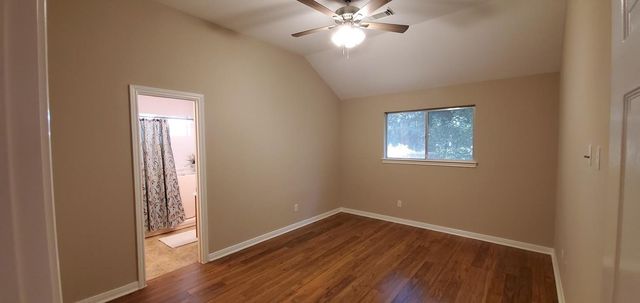 1207 Toby Lane, Conroe, TX 77301