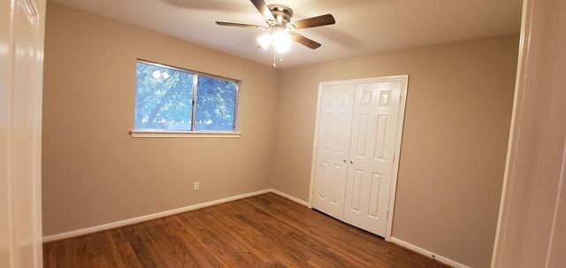 1207 Toby Lane, Conroe, TX 77301