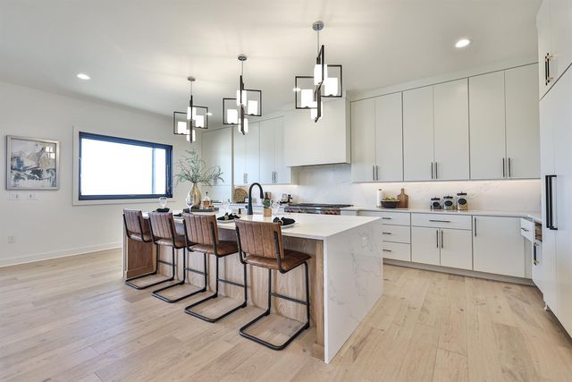 1164 Vistapointe Drive, Park Hills, KY 41011