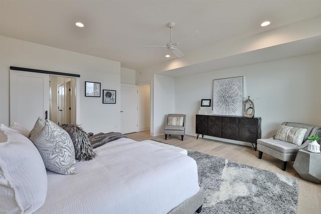 1164 Vistapointe Drive, Park Hills, KY 41011