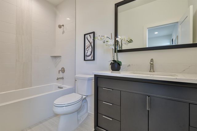 1164 Vistapointe Drive, Park Hills, KY 41011