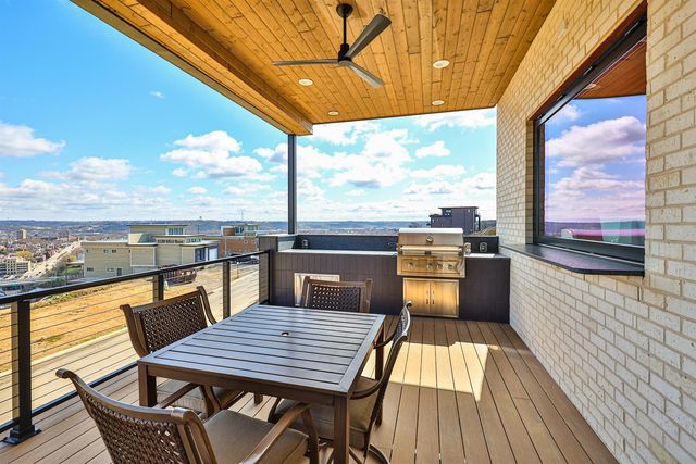 1164 Vistapointe Drive, Park Hills, KY 41011