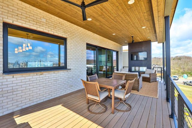 1164 Vistapointe Drive, Park Hills, KY 41011