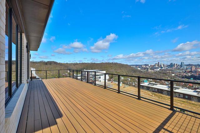 1164 Vistapointe Drive, Park Hills, KY 41011